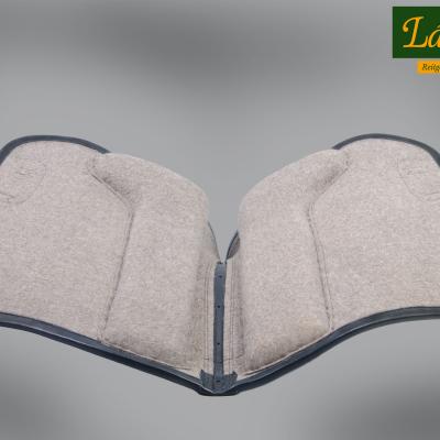 Filzsattel Teilfoto Klein Mit Logo